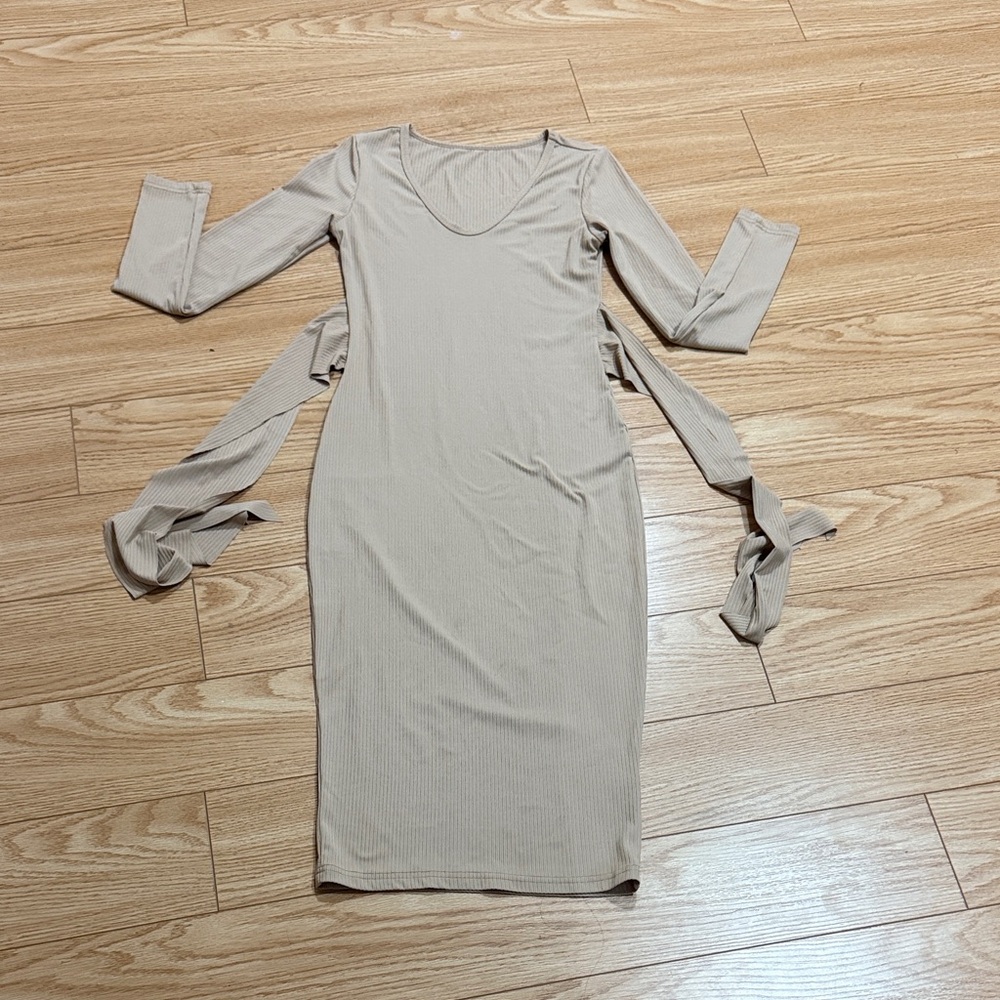 SHEIN Beige Long Sleeve Dress